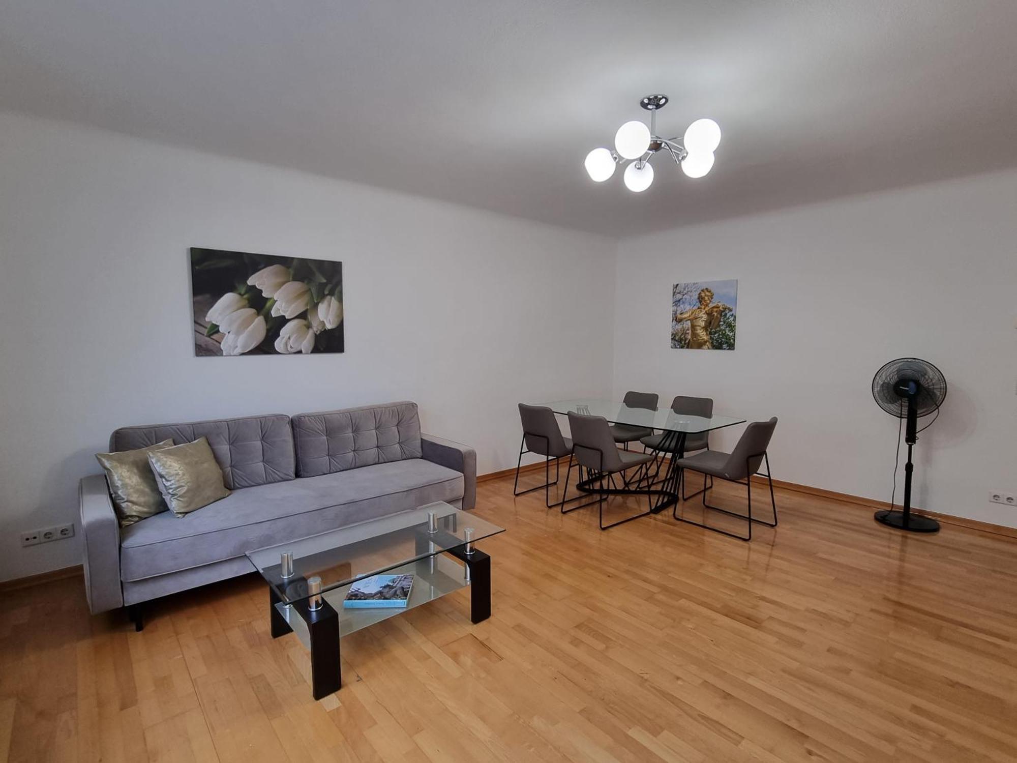 Prestige Vienna Apartment Экстерьер фото