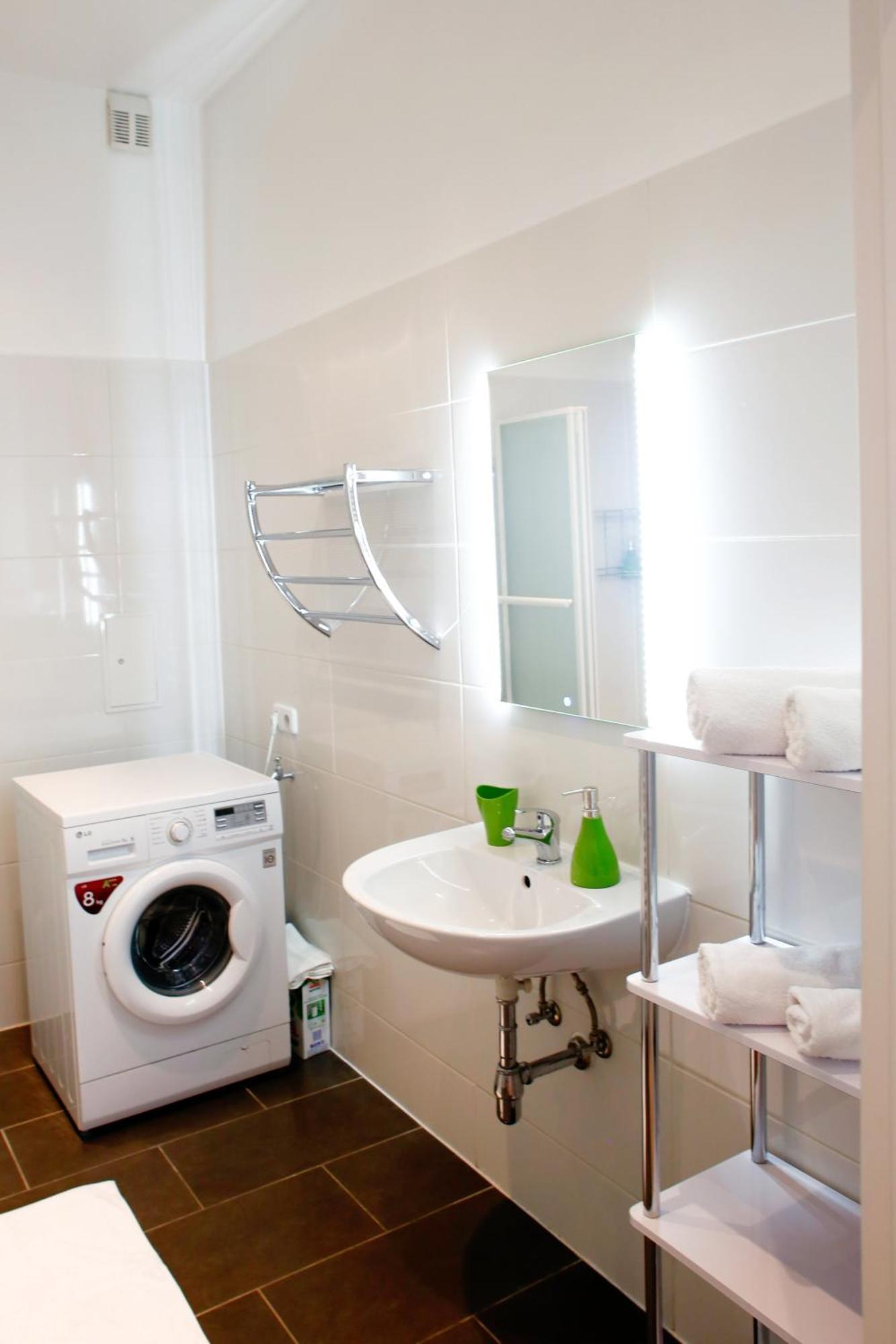 Prestige Vienna Apartment Экстерьер фото
