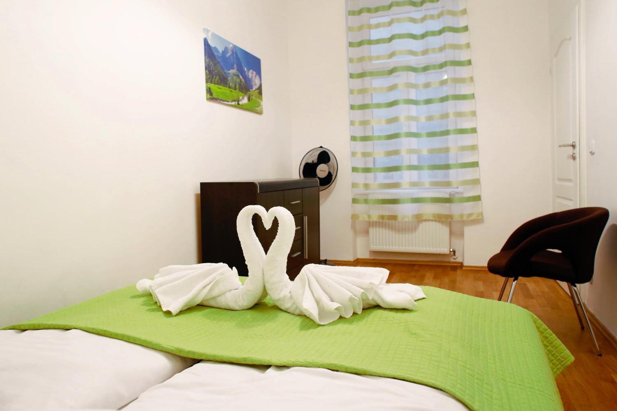 Prestige Vienna Apartment Экстерьер фото